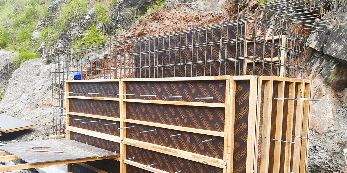 ENCOFRADO PARA
CAJA DISIPADORA